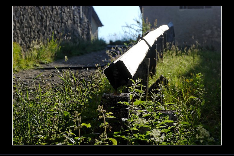 206